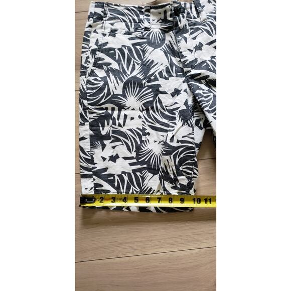 GAP Shorts Lot Mens 29 4pc Floral Geo Mint Brown Tan Chino Lived-In Fit Cotton - Picture 11 of 16